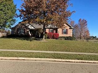 515 Glenbar St, Louisville, OH 44641