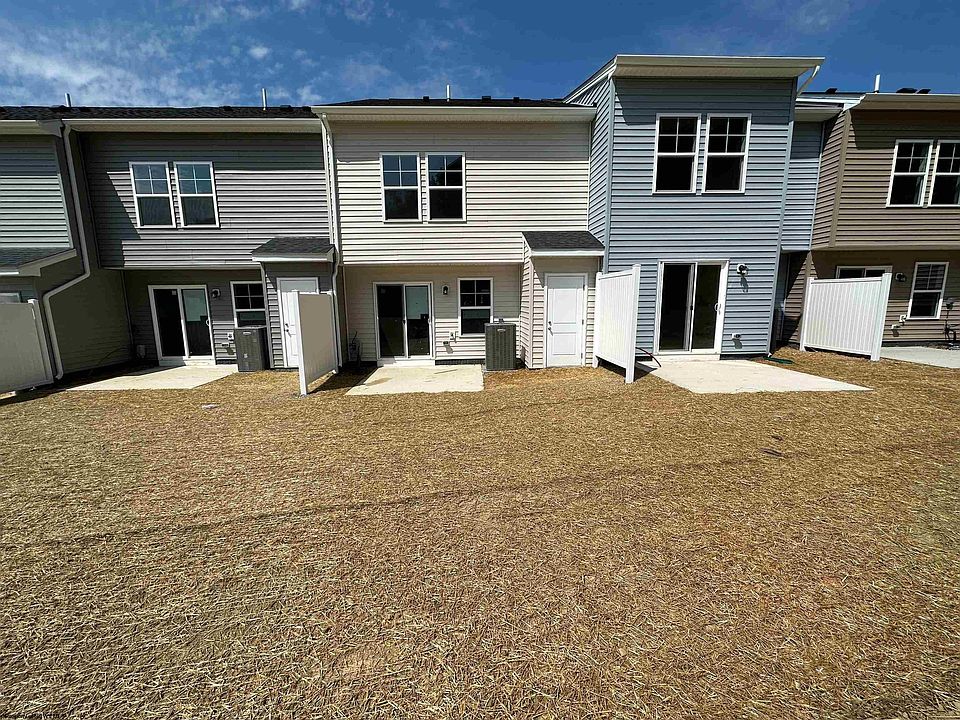 2nd image of 742 Mulligan Ct
