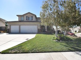 14939 Oak Valley Dr, Fontana, CA 92336