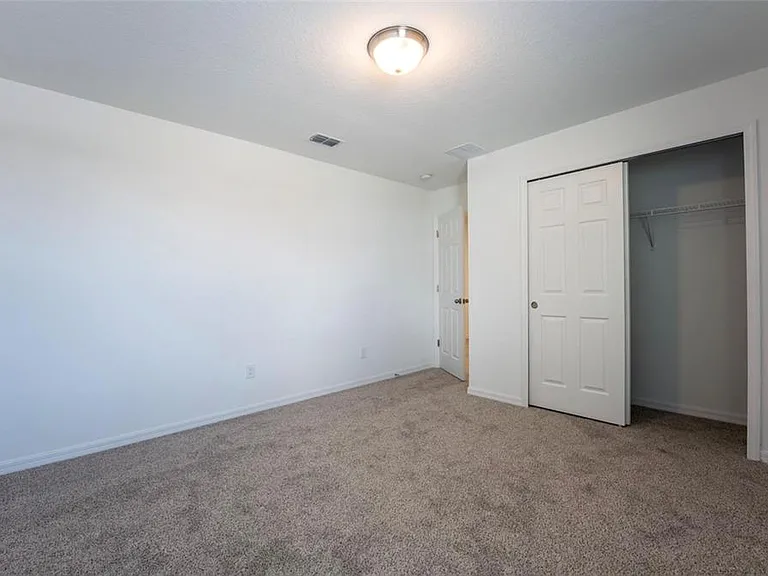4551 Pickerel Weed Way — Photo 10
