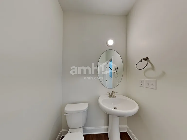 112 Twin River Dr — Photo 9