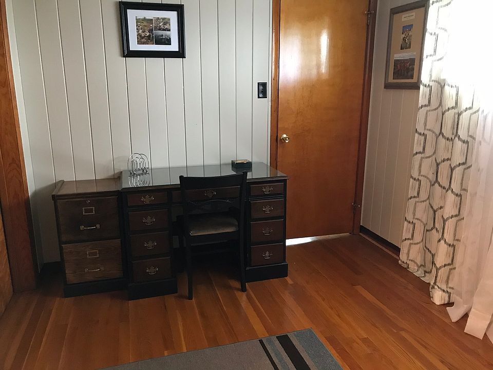 Office/bedroom