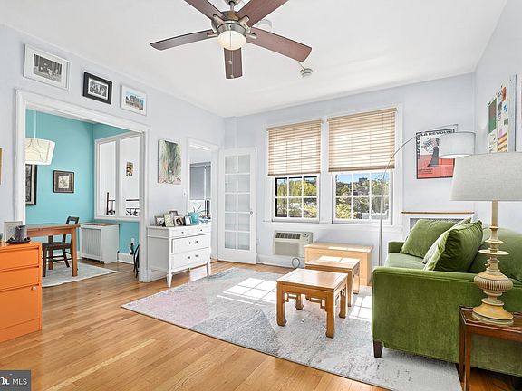 4th image of 2032 Belmont Rd NW APT 630
