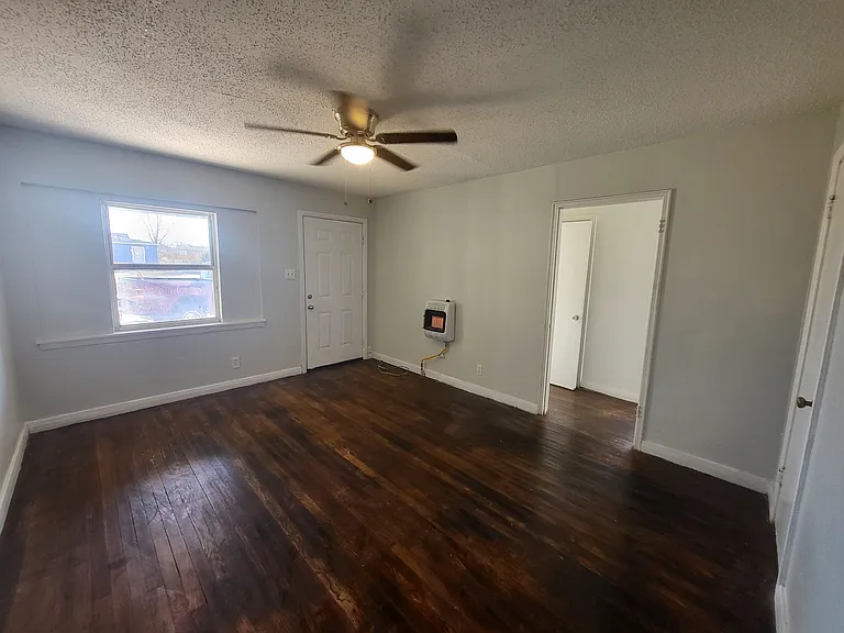 1515 Sycamore St #A — Photo 2