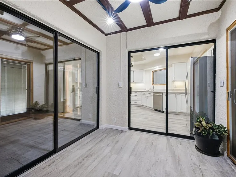 10111 N Spyglass Pl — Photo 15