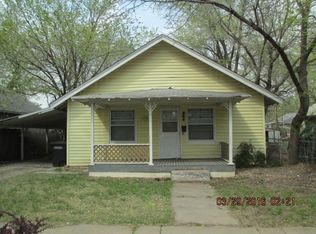 306 E Columbia Ave, Augusta, KS 67010