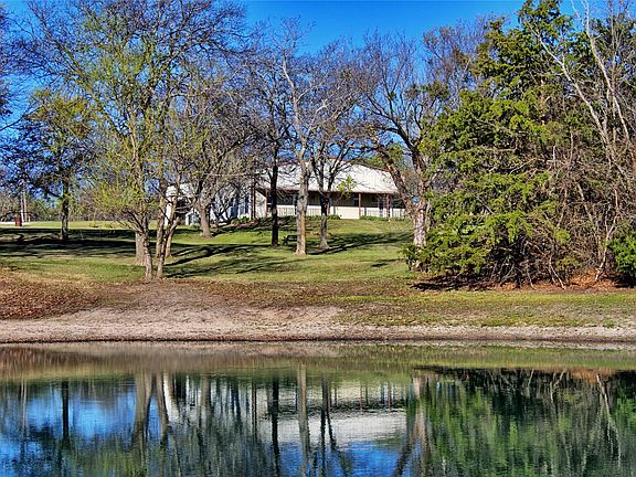 3rd image of 306 Dye Church Rd