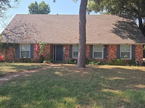 1311 Saint Maria Ct, Arlington, TX 76013