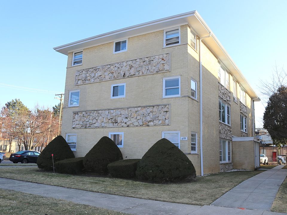 1st image of 6555 N Natoma Ave #1E