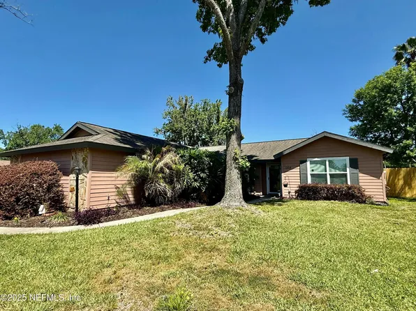 1864 LAKOTNA Drive, Orange Park, FL 32073