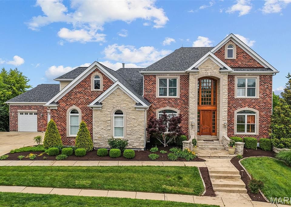 1st image of 279 Greycliff Bluff Dr