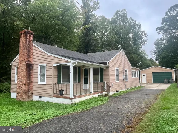 100 South St, Louisa, VA 23093