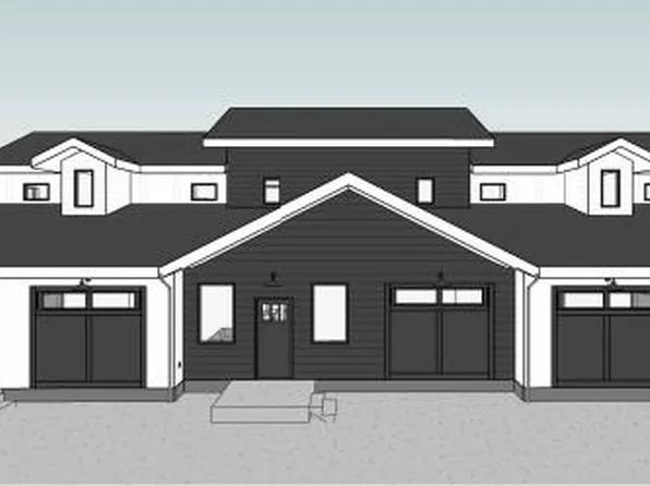 201 Bogey Ln, Eagle Point, OR 97524