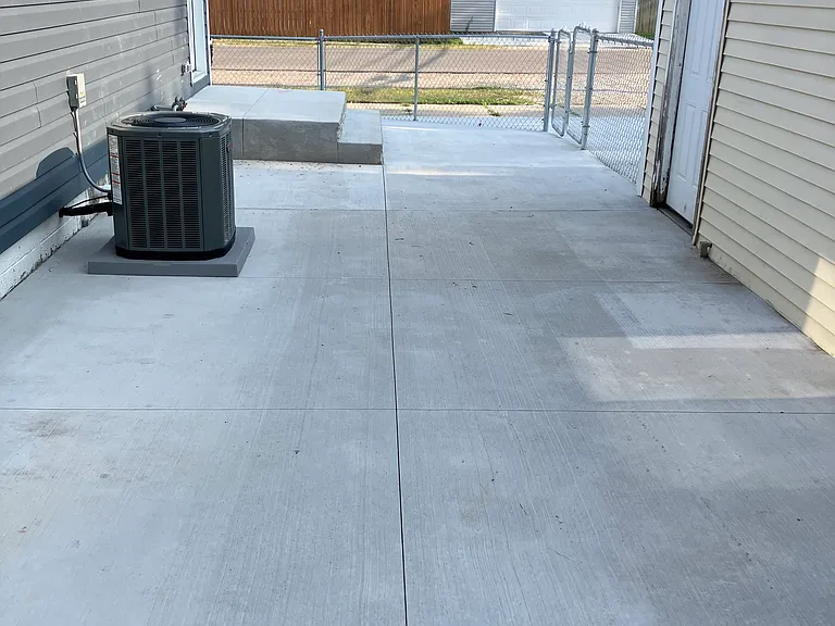 28409 Marshall St — Photo 12