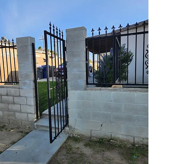 Front secured gate