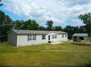 34200 Highway M, Edwards, MO 65326