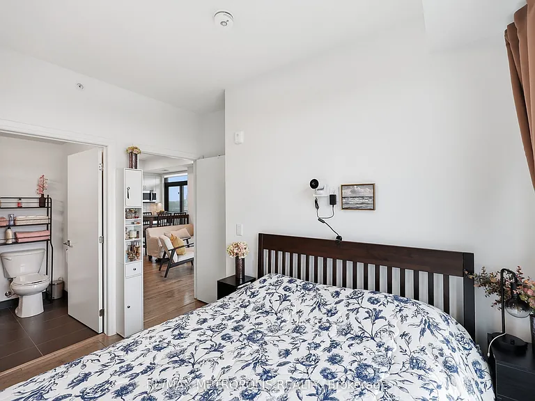 223 Princess St #709 — Photo 14
