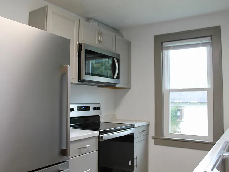 307 Franklin St — Photo 3