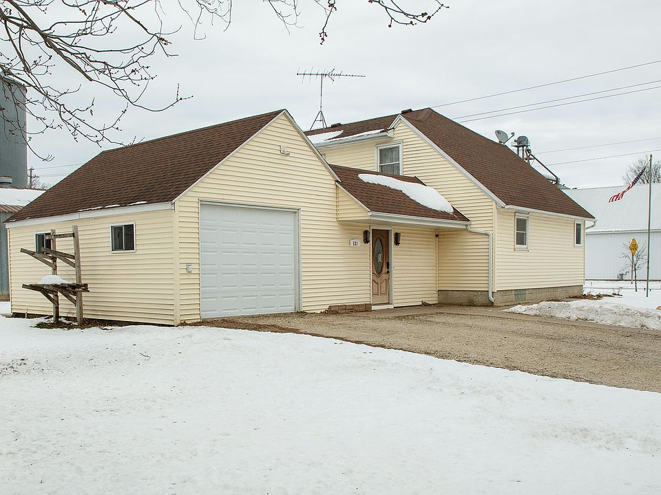 1st image of 121 E Vine St