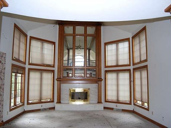 2 Story Great Room