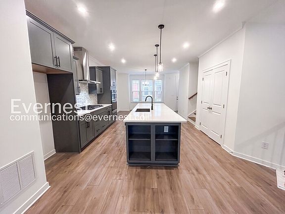 5th image of 2114 Emmet Park Ln Unit 108
