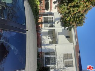 4238 1/2 9th Ave, Los Angeles, CA 90008