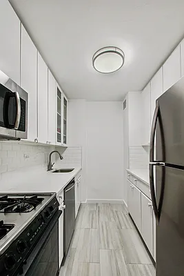 Rented by Corcoran | media 3