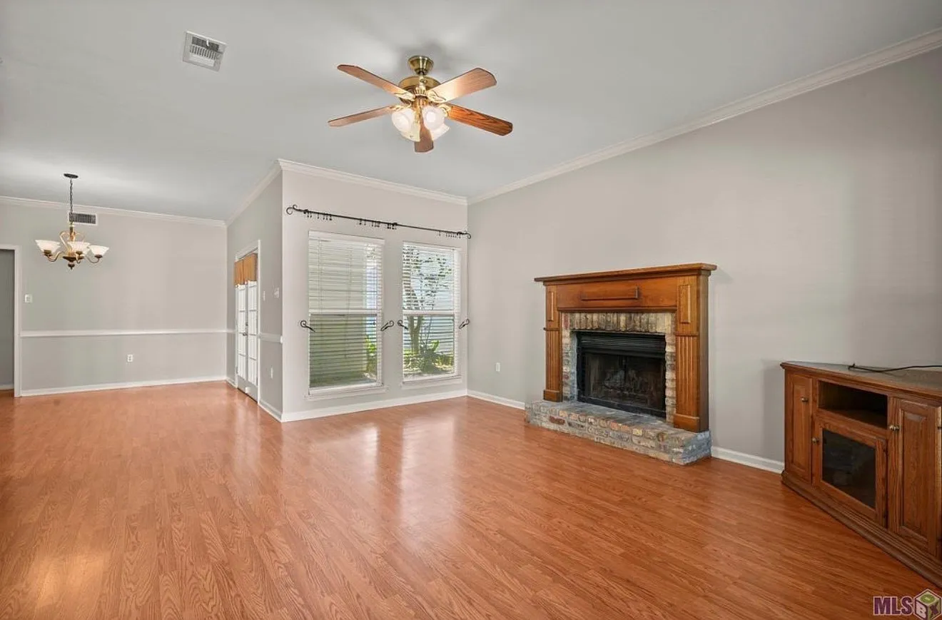 2 bed, 1505 sqft, $1,700 — Photo 3
