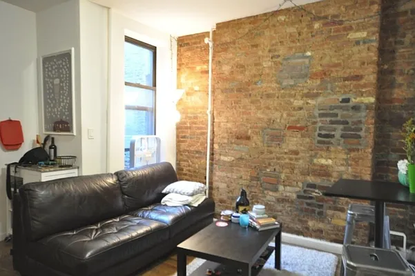 Rented by REAL New York | media 26