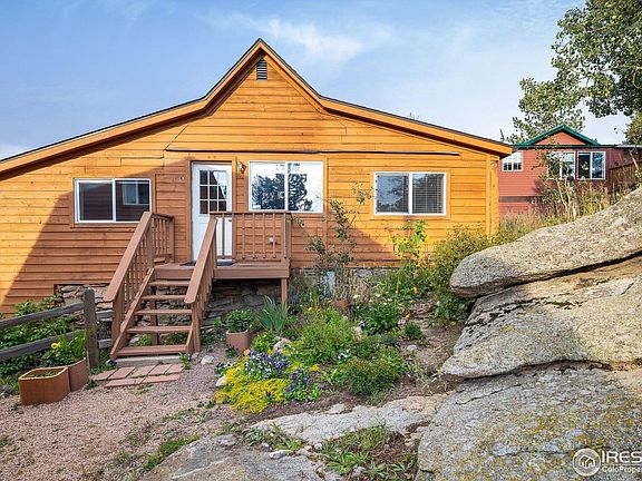 3rd image of 15 Hardscrabble Rd