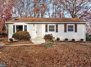 14995 Alaska Rd, Woodbridge, VA 22191