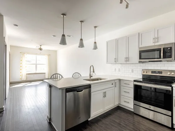 1638 54th Ave N #209, Nashville, TN 37209