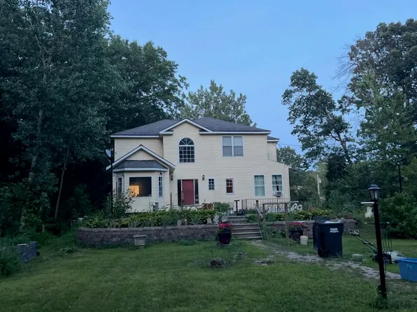 1119 S Schwamberger Rd, Swanton, OH 43558