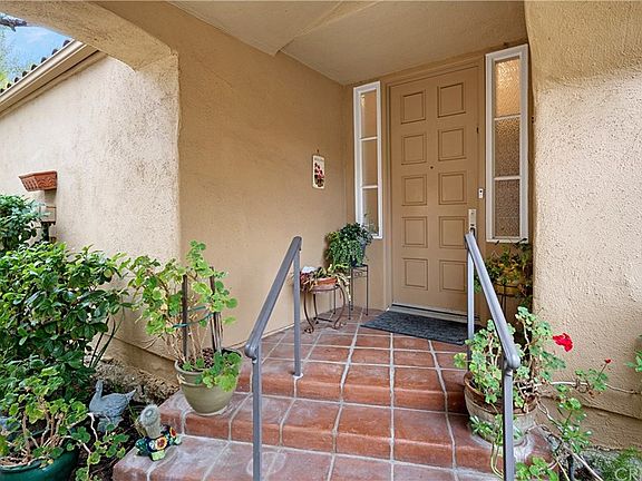 2nd image of 4466 Park Arroyo