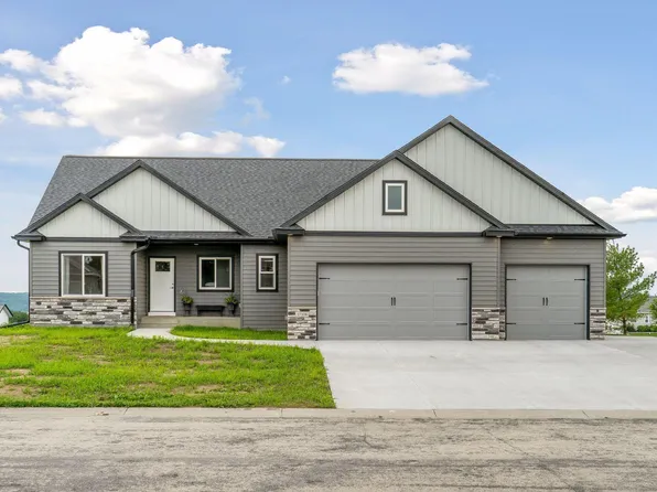 17108 Hilltop Ln SE, Chatfield, MN 55923