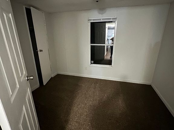 2nd image of 691 Julia St