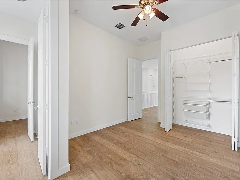 1434 SW 4th Ave #1434 — Photo 15