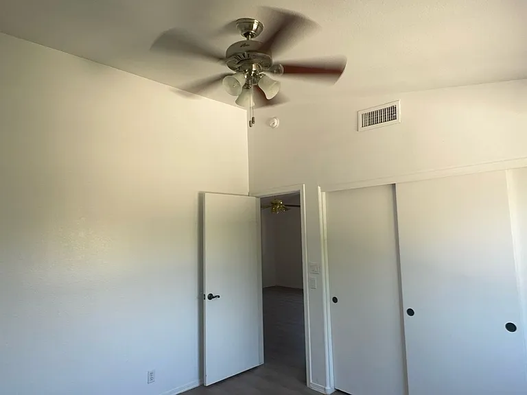 1231 N Firehouse Ct — Photo 21