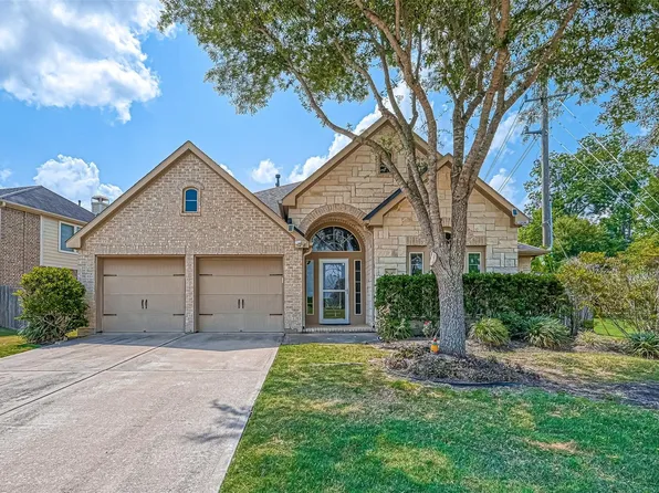 6206 Falling Briar Ln, Sugar Land, TX 77479