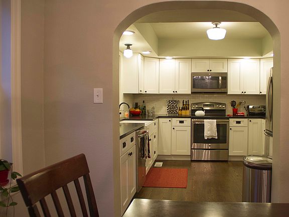 4th image of 16400 Viking Way NW