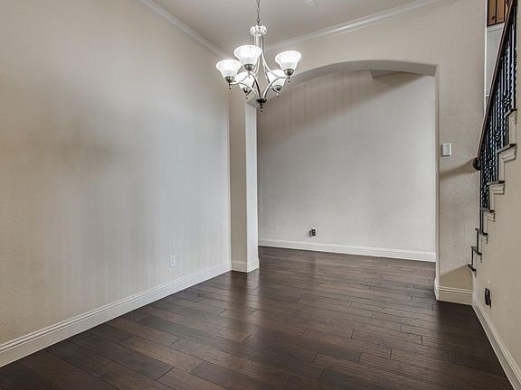 4th image of 2609 Wales Way