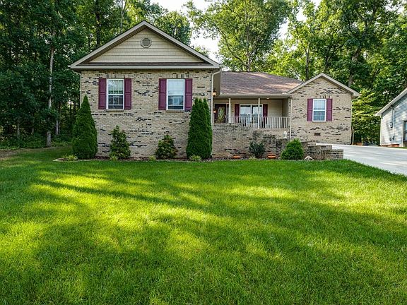 2nd image of 124 Shore Ln