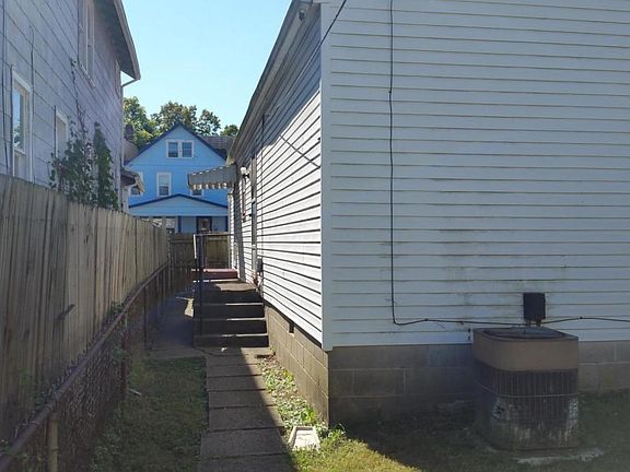 5th image of 1468 26th Ave