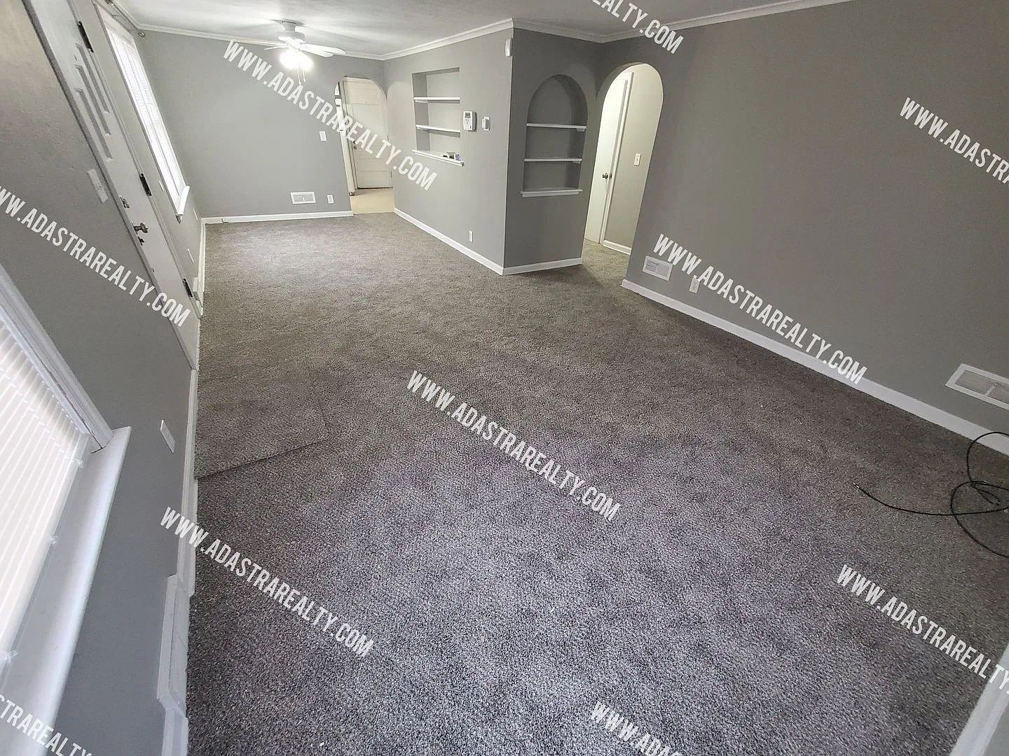 Spacious Raytown Home-Available In November!! — Photo 3