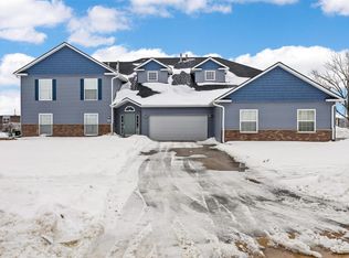 4460 Westchester Dr NE UNIT A, Cedar Rapids, IA 52402
