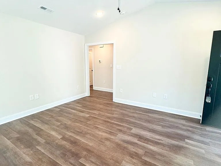 2014 Phoenix Dr #98 — Photo 22