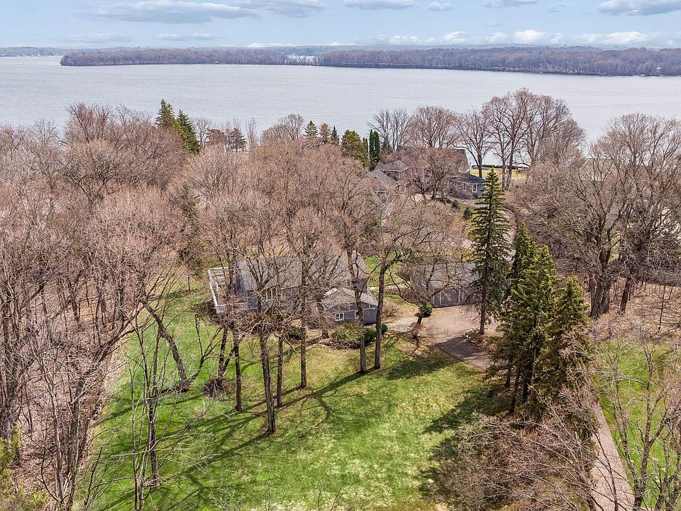 1st image of 21XX Huntington Point Rd E