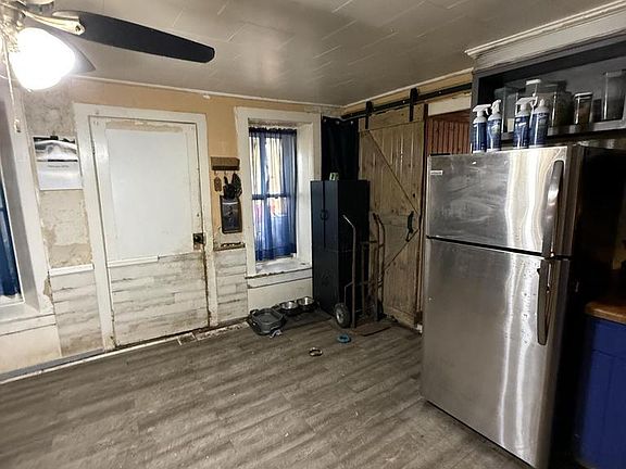 2nd image of 143 Waukesha ROAD