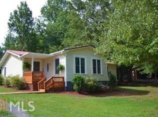 147 Sandy Beach Rd NE, Milledgeville, GA 31061