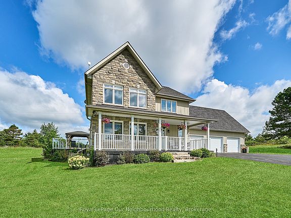 3rd image of 2317 Hillview Dr